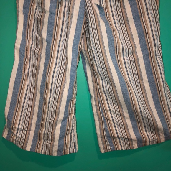 beachy flowy striped capris with tie! - Picture 2 of 4